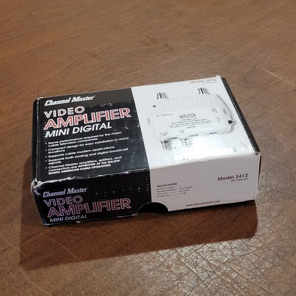 Channel Master Video Amplifier 2 Way Mini Digital  Model CM-3412, - Picture 12 of 13